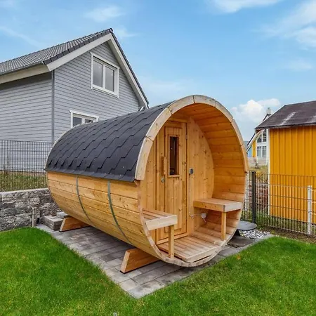 Skipper Mit Sauna Feriehus