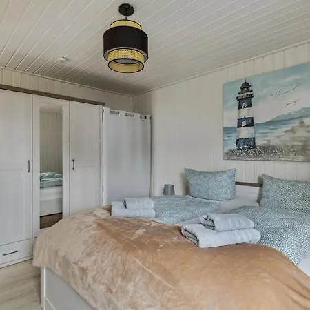 Skipper Mit Sauna Feriehus Wandlitz